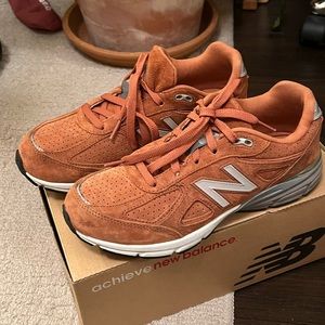 New Balance 990 v4 Burnt Sienna